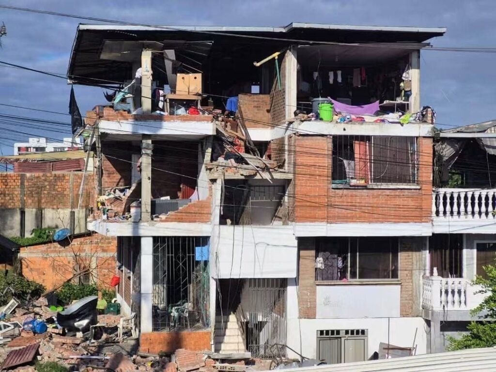 A building destroyed by the 2026 earthquake in Colombia